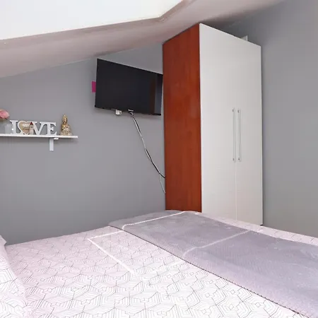 Seaside Apartments With A Swimming Pool Pag - 6412 Pag Town Room photo