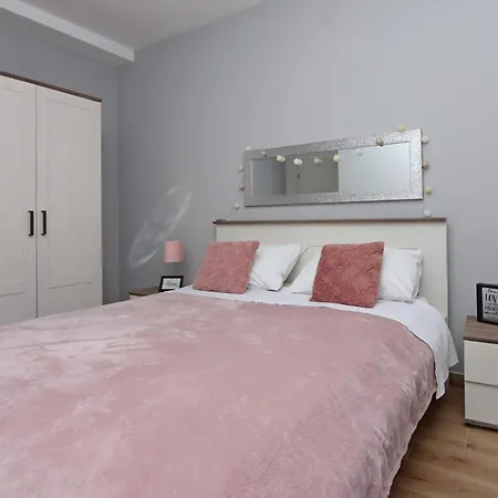 Seaside Apartments With A Swimming Pool Pag - 6412 Pag Town Room photo
